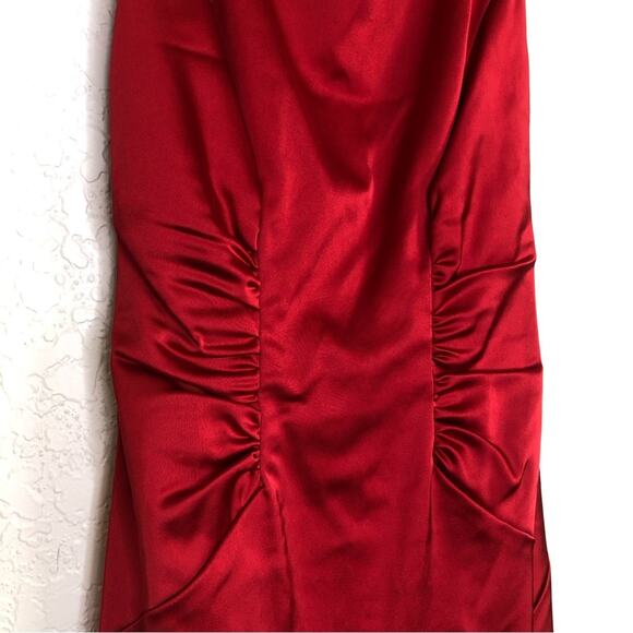 Cache red sleeveless ruched satin sheath dress size 2 NWT romantic cocktail - Picture 4 of 16